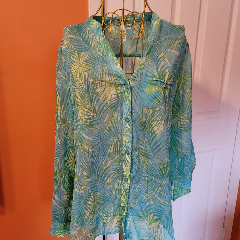 Kut from the Kloth Blue and Green Leaf Print Button Down Shirt